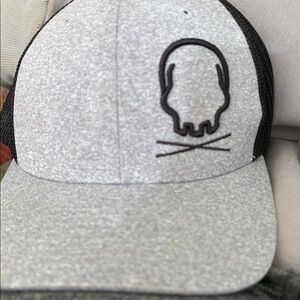 Yupoong Flex Fit Gray Baseball Cap  Embroidered Mens Golf Hat